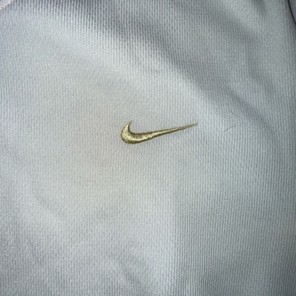 Nike Long Sleeve Shirt - Picture 2 of 5